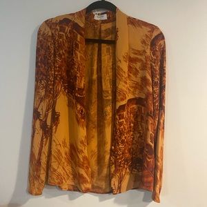 Aritzia Blouse (Never Worn)